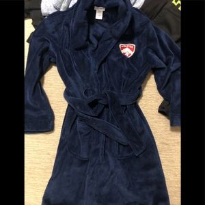 Boys robe size large